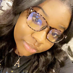 Meet your Posher, Aniah